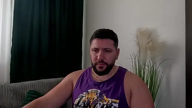 Snapshot of Gold_Alpha_Boy chatting on 01-18-26, 01:03 Gold Alpha Boy online show from 01-18-26, 01:03