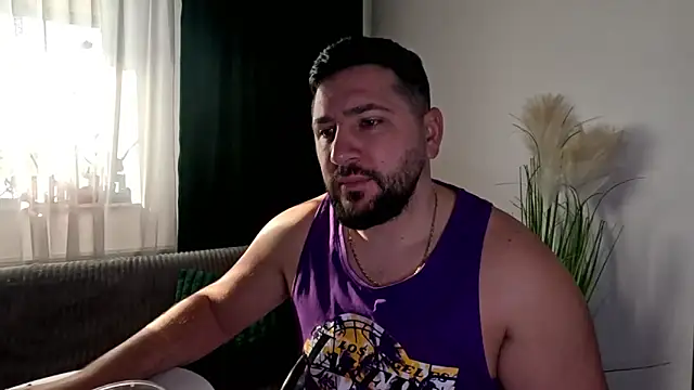 Snapshot of Gold_Alpha_Boy chatting on 01-17-26, 09:24 Gold Alpha Boy online show from 01-17-26, 09:24