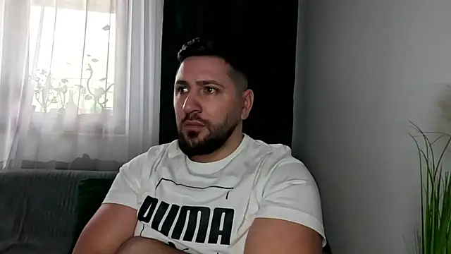 Snapshot of Gold_Alpha_Boy chatting on 02-20-26, 09:11 Gold Alpha Boy online show from 02-20-26, 09:11