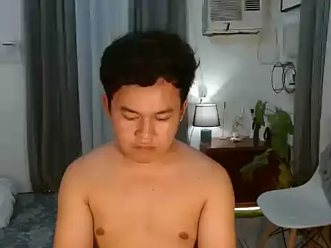 Snapshot of annocentboy chatting on 09-11-25, 05:46 annocentboy online show from 09-11-25, 05:46
