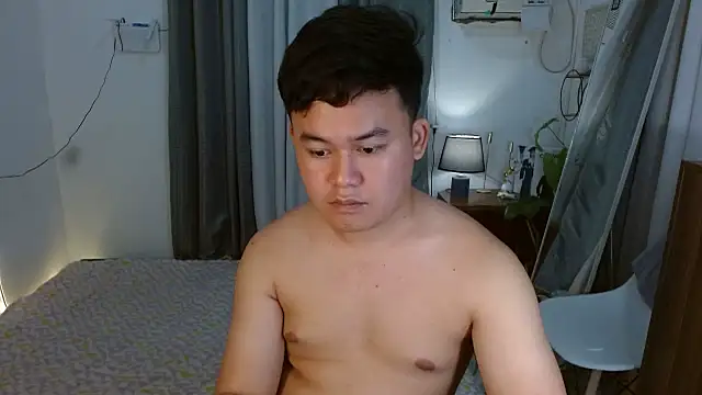 Snapshot of annocentboy chatting on 09-27-25, 07:20 annocentboy online show from 09-27-25, 07:20