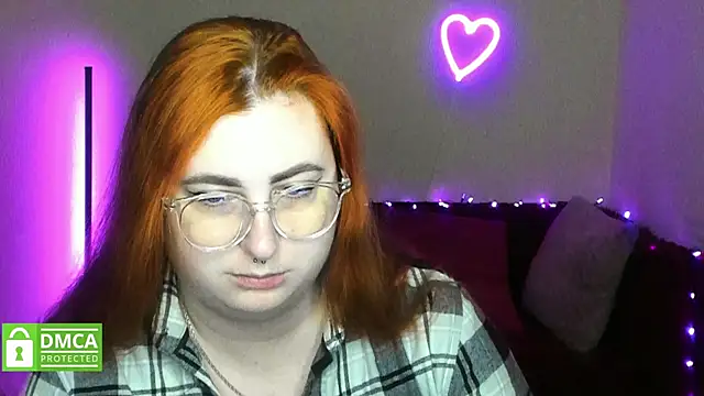 Alicia love00 online show from 12-15-25, 06:30