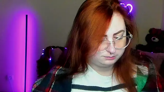 Alicia love00 online show from 04-24-26, 05:31