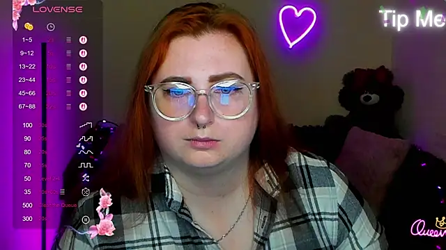 Alicia love00 online show from 04-02-26, 05:25