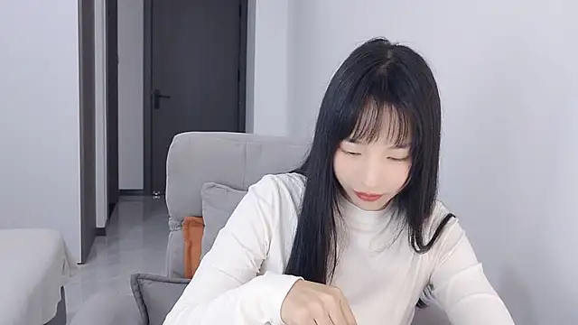 Lisa-3333 online show from 11-04-25, 01:59