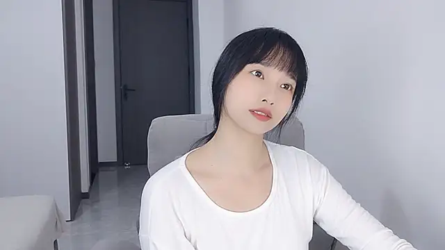 Lisa-3333 online show from 11-06-25, 01:26