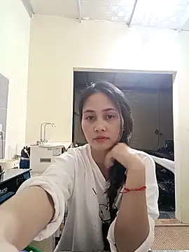 Snapshot of Jun-Mzzz chatting on 02-01-26, 02:48 Jun-Mzzz online show from 02-01-26, 02:48