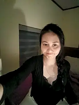 Snapshot of Jun-Mzzz chatting on 02-02-26, 03:33 Jun-Mzzz online show from 02-02-26, 03:33