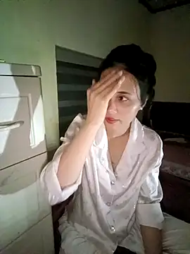 Jun-Mzzz online show from 09-27-25, 03:29