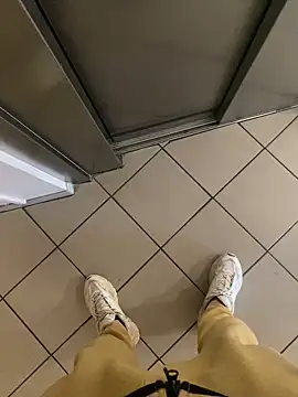 Snapshot of pepsi99p chatting on 02-08-26, 10:02 pepsi99p online show from 02-08-26, 10:02