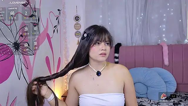 sukilove18 online show from 05-19-26, 10:28