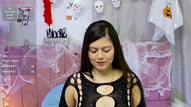 sukilove18 online show from 10-25-25, 10:10