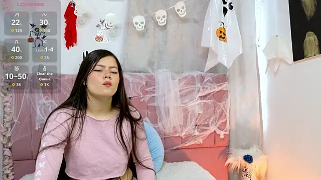 sukilove18 online show from 10-21-25, 10:09