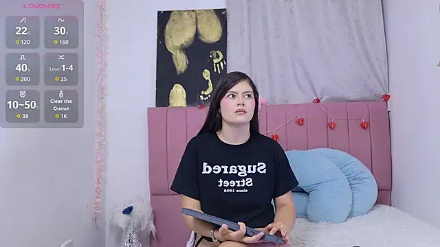 sukilove18 online show from 02-25-26, 11:37