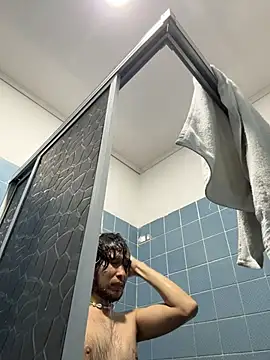 Luxx 14 online show from 09-25-25, 03:51