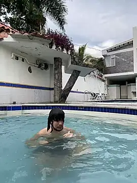 Luxx 14 online show from 02-15-26, 08:19