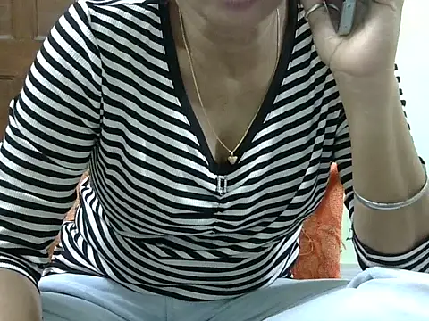 CHAMELI4747 online show from 12-02-25, 08:27