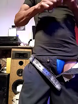 Snapshot of Oaxhot chatting on 09-29-25, 10:15 Oaxhot online show from 09-29-25, 10:15