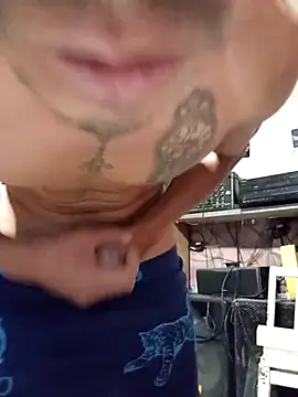 Snapshot of Oaxhot chatting on 10-02-25, 12:14 Oaxhot online show from 10-02-25, 12:14