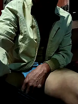 Snapshot of Oaxhot chatting on 02-23-26, 03:23 Oaxhot online show from 02-23-26, 03:23