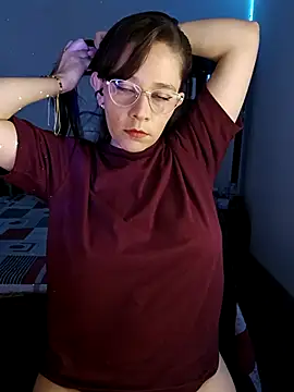 Isabella5 Brown  online show from 01-09-26, 03:30