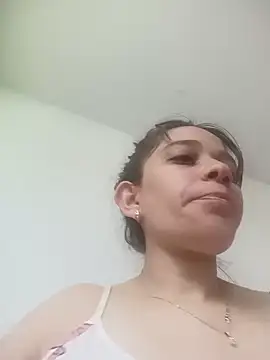 Isabella5 Brown  online show from 10-19-25, 05:59