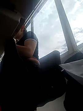 Isabella5 Brown  online show from 10-07-25, 02:29