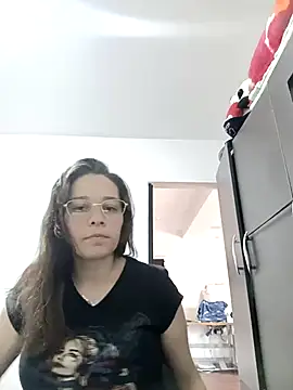 Isabella5 Brown  online show from 12-22-25, 05:46