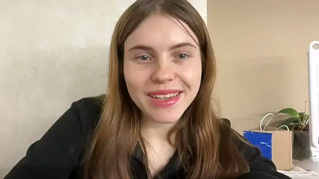 Snapshot of Delilah_Leila chatting on 11-24-25, 09:48 Delilah Leila online show from 11-24-25, 09:48