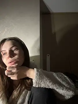 Snapshot of Delilah_Leila chatting on 11-20-25, 09:47 Delilah Leila online show from 11-20-25, 09:47