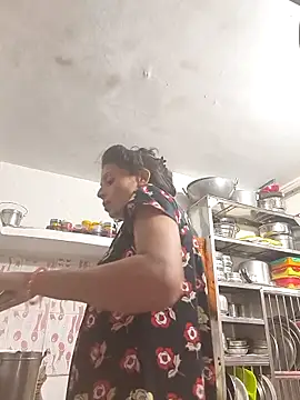 ISHANI-SINGH online show from 10-19-25, 05:48