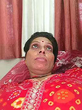 ISHANI-SINGH online show from 10-22-25, 11:42