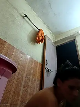 ISHANI-SINGH online show from 10-11-25, 01:01