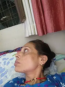 ISHANI-SINGH online show from 06-12-26, 02:15