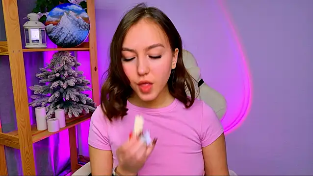 CindySparkl online show from 01-12-26, 04:52