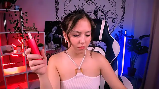 Snapshot of CindySparkl chatting on 10-04-25, 03:19 CindySparkl online show from 10-04-25, 03:19