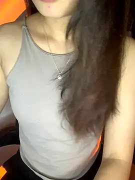Snapshot of Tinasx56 chatting on 10-20-25, 02:06 Tinasx56 online show from 10-20-25, 02:06