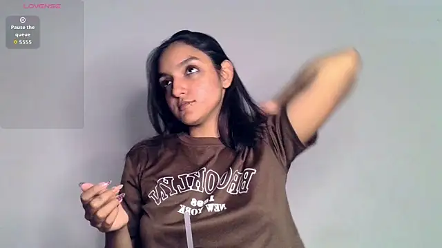 Ari 20  online show from 05-28-26, 04:09