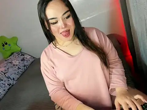 millany69 online show from 09-29-25, 12:00