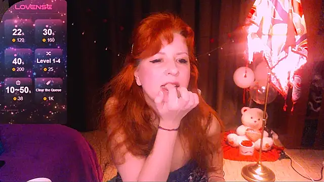 Crystal2207 online show from 03-12-26, 09:41