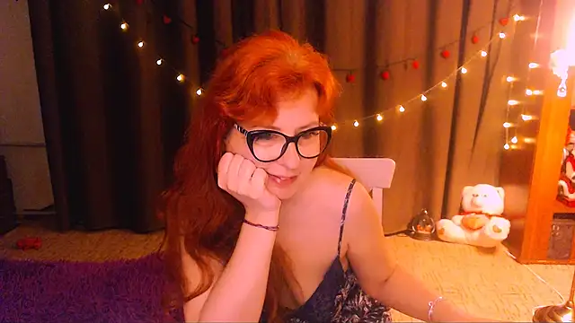 Crystal2207 online show from 05-05-26, 02:36