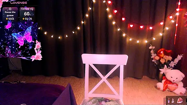 Crystal2207 online show from 10-27-25, 07:48