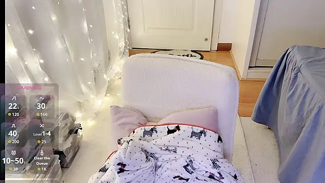 charlotte520 online show from 12-15-25, 05:13