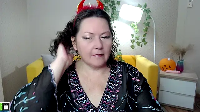 milf hornys online show from 10-26-25, 06:19