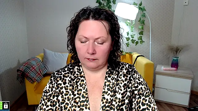 milf hornys online show from 11-07-25, 06:45