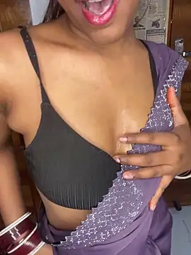 Snapshot of mickle_james chatting on 03-05-26, 06:59 mickle james online show from 03-05-26, 06:59