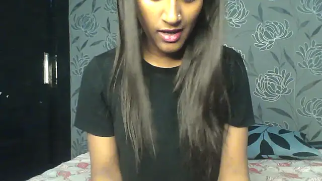 Snapshot of mickle_james chatting on 02-12-26, 10:59 mickle james online show from 02-12-26, 10:59