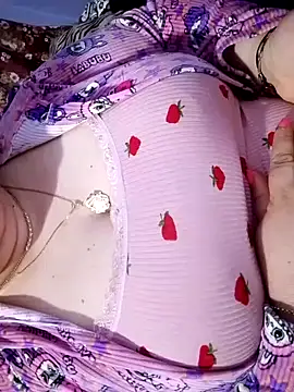 Hnonasix89 online show from 04-05-26, 12:34