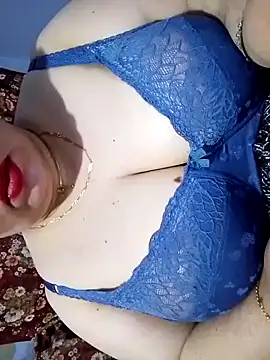 Hnonasix89 online show from 04-11-26, 08:34