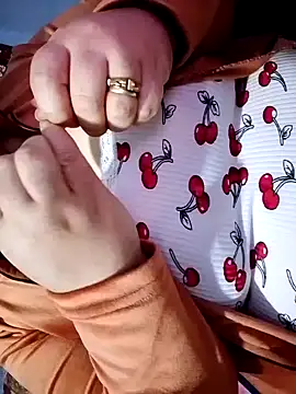 Hnonasix89 online show from 03-09-26, 06:00